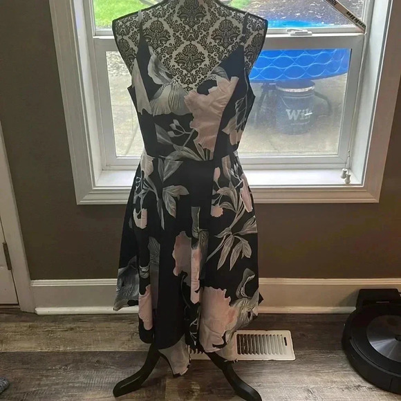 NWT Kidsform Sheer V Neck Dress size M - Picture 5 of 7